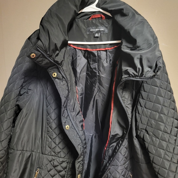 Jones New York Black Quilted Puffer Coat - Picture 5 of 6